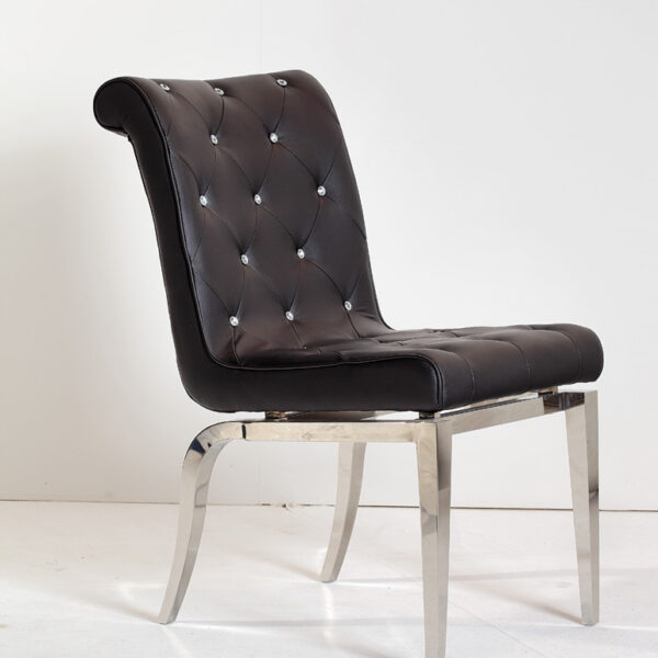 Καρέκλες swarowsky kapitone