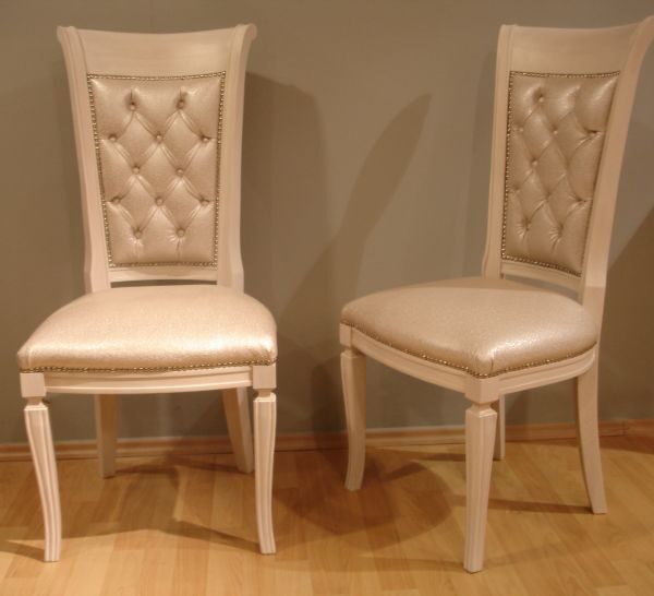 Καρέκλες κλασικές Νεφέλη